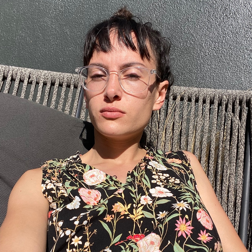 Meet your Posher, Claire